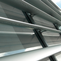 Brise soleil suneal Technal vertical