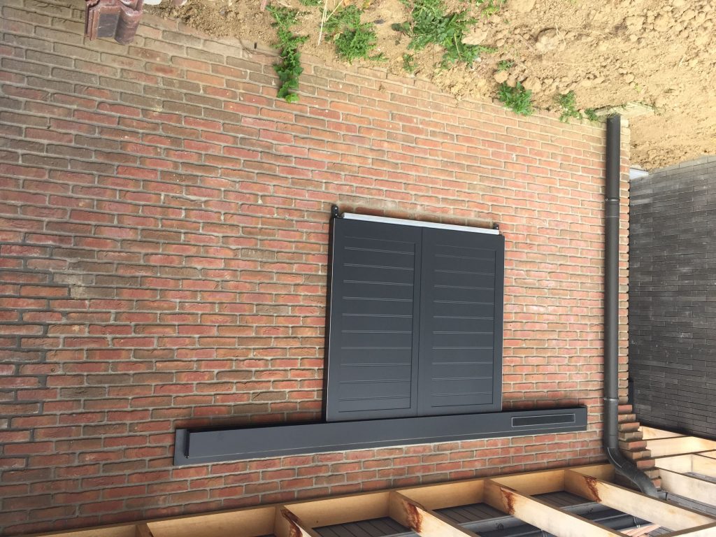 volet coulissant alu motorisé solaire